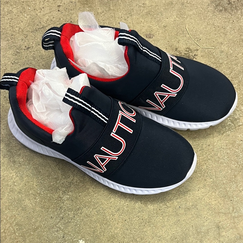 Nautica Kids Boys Navy and Red Sneakers Tennis Shoes 11 like new - Picture 1 of 6